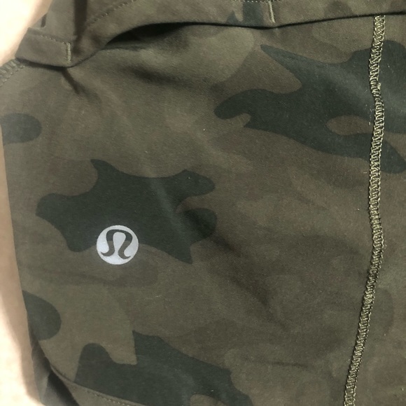 Lululemon Speed Short - Picture 3 of 3